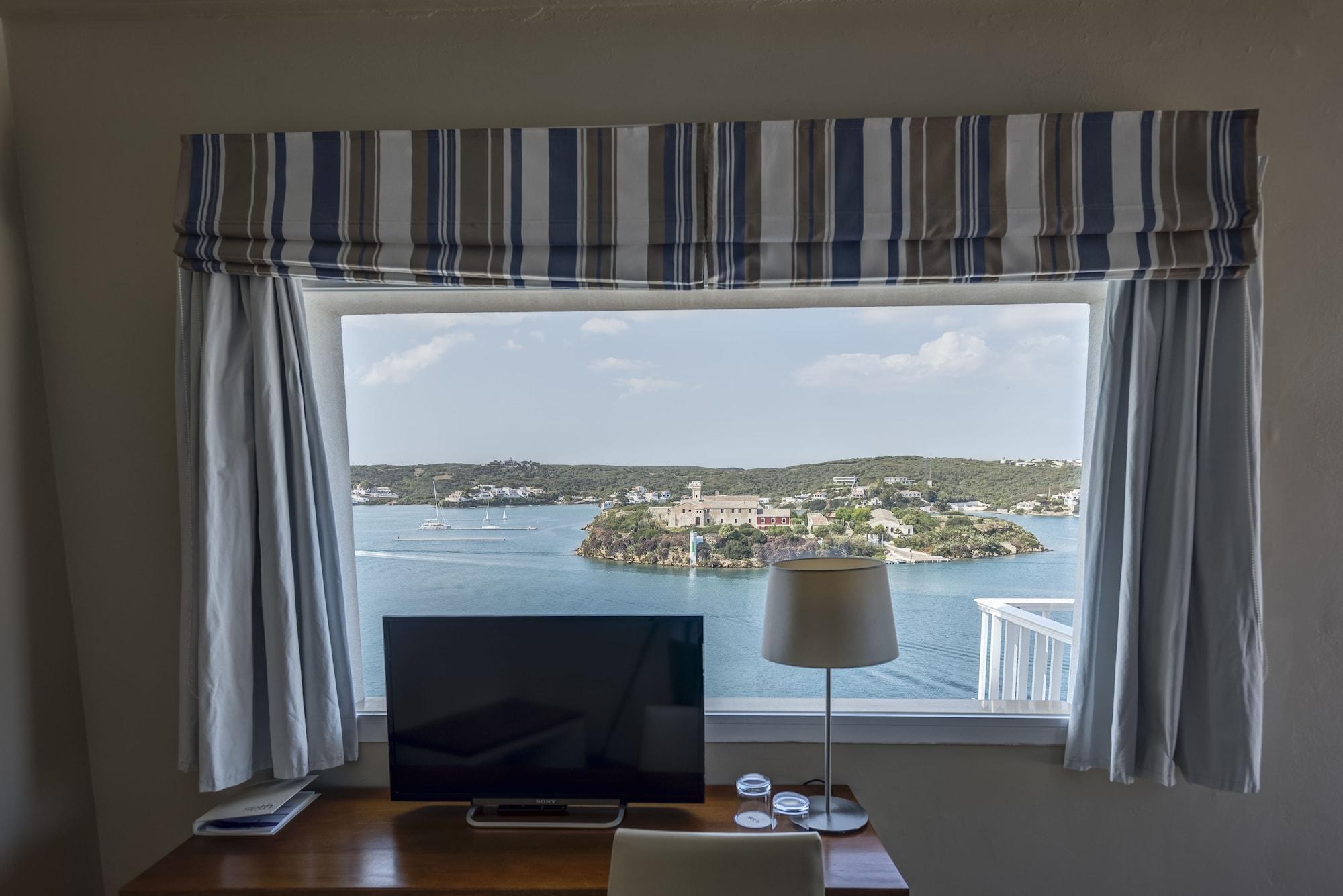 Seth Agamenon Hotell Es Castell  Eksteriør bilde
